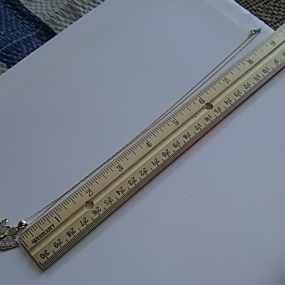 10k yellow gold butterfly necklace - Picture 3 of 4